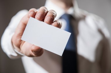 Adamın elini ziyaret gösterilen