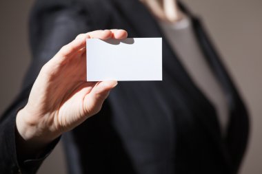İş kartı gösteren işkadını'nın el