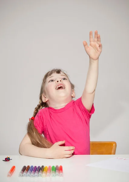 Girl  reaching out her hand — Stock Photo, Image