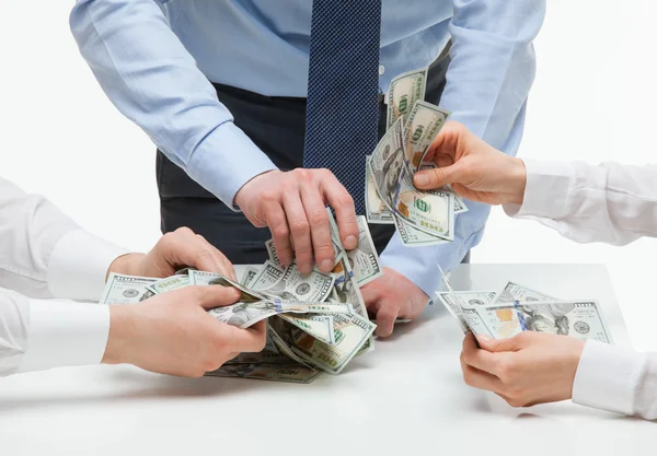 İş adamları para kapma