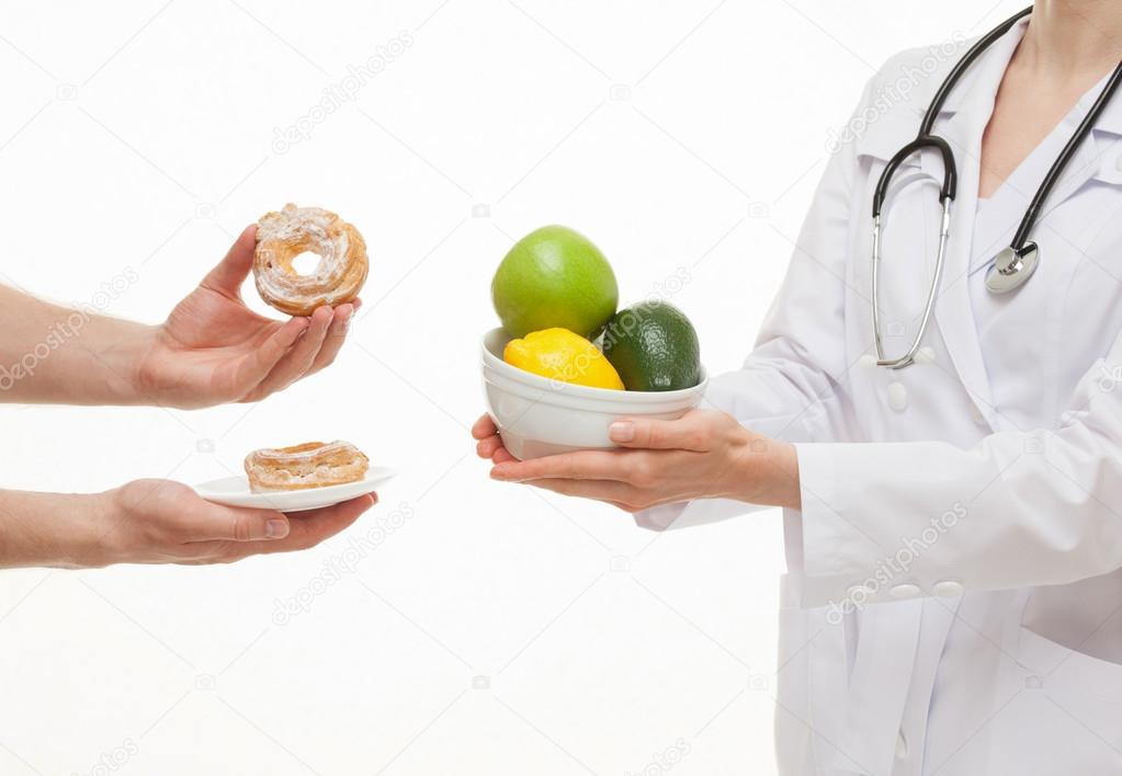 Doctor offering to reject an unhealthy food