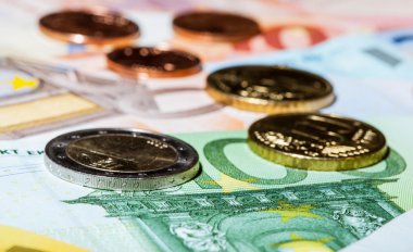 Avro banknotları ve sikkeler