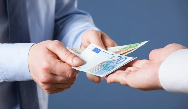 Euro banknot sayma işadamı