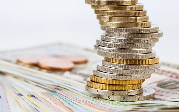 Euro ve dolar para ve euro madeni paralar