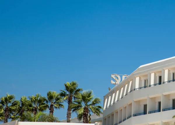 Готель класу люкс на Кіпрі — стокове фото