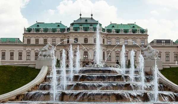 Hermosa vista del Palacio Belvedere —  Fotos de Stock