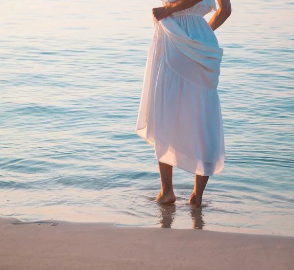 Walking along the seacoast — Stock Photo, Image