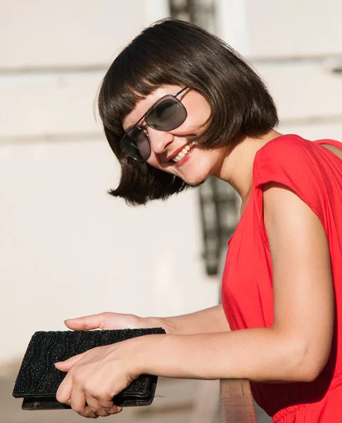 Woman in sun glasses — Stock Photo, Image