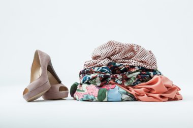moda şık giysiler