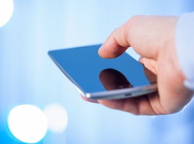 cep telefonu kullanarak iş adamı