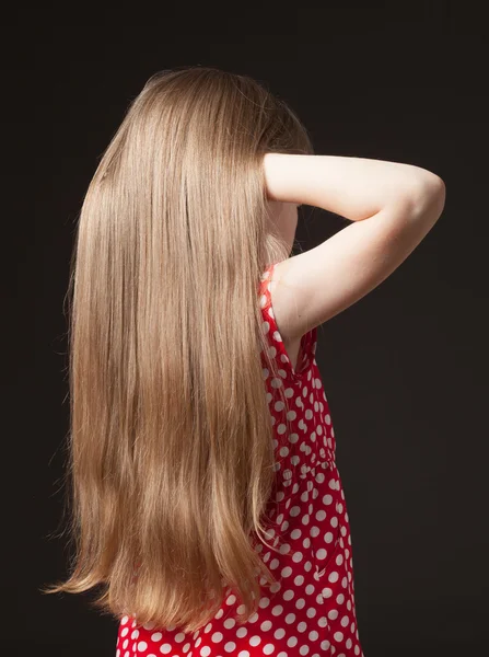 Girl with beautiful long hair — Stock Photo, Image