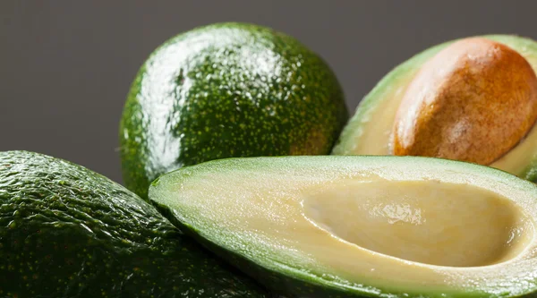 Fruta del aguacate apetitosa — Foto de Stock