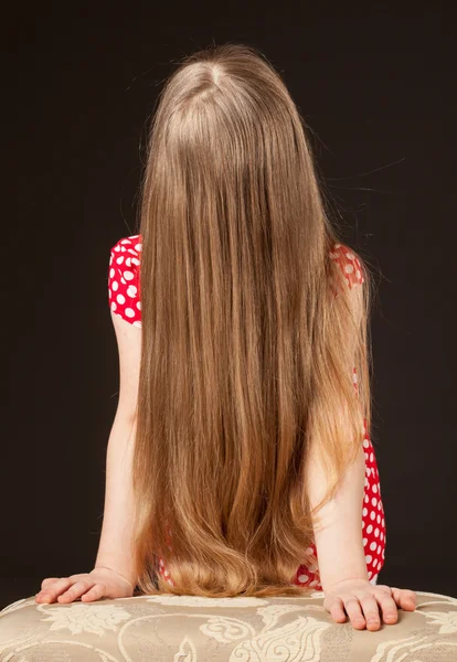 Girl with beautiful long hair — Stock Photo, Image