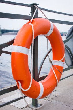 Hızlı güvenlik turuncu lifebuoy