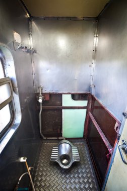 Bir gece treni, Tayland banyo içinde