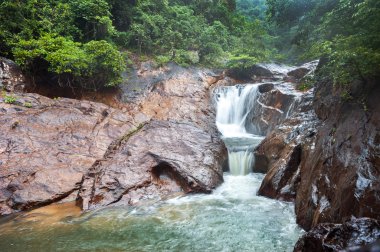 Mayom şelale, Koh Chang, Tayland