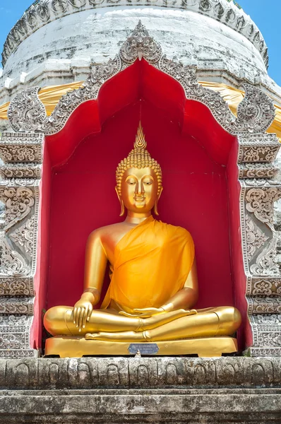 Golden Buddha inside chedi at Wat Buppharam, Chiang Mai — стокове фото