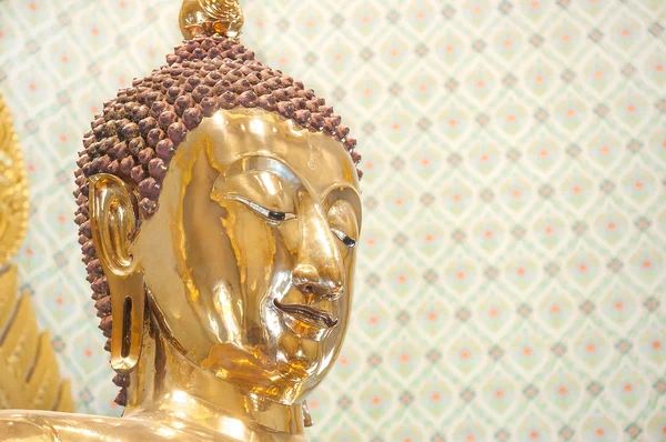 Primo piano del Wat Traimit Golden Buddha, Bangkok — Foto Stock