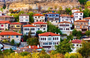 SAFRANBOLU, Turkey. Safranbolu 'daki geleneksel Osmanlı Evleri. Safranbolu, Karadeniz Bölgesi 'nin Karabuk ilçesine bağlı bir beldedir. UNESCO Dünya Mirası Alanındaki Şehir.