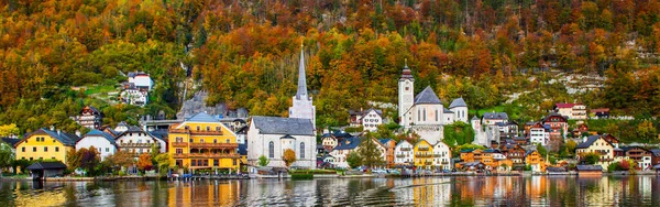 Hallstatt Ausztria Gyönyörű Őszi Kilátás Hallstattra Hallstatt Egy Kisváros Ausztriában — Stock Fotó