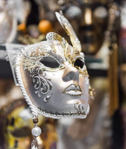 Máscaras Tradicionais Venezianas Para Carnaval Veneza Itália Máscaras Venezianas Elegantes — Fotografia de Stock