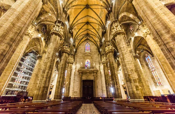 Duomo di Milano Katedrali Duomo Meydanı 'nda. Milano, İtalya.