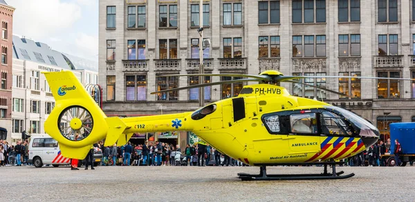 Amsterdam Netherlands Eylül 2017 112 Ambulans Helikopteri Baraj Meydanı Amsterdam — Stok fotoğraf