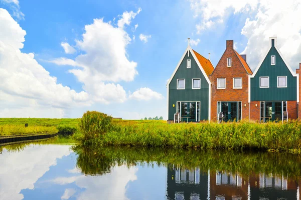 Volendam Ist Eine Stadt Nord Holland Den Niederlanden Farbige Häuser — Stockfoto