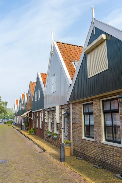 ヴォレンダム Volendam オランダの北オランダの町 ボレンダムの海洋公園の色の家 オランダの北オランダ — ストック写真