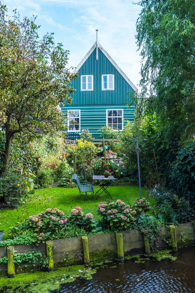 阿姆斯特丹荷兰Marken岛Waterland美丽的典型渔村房子 — 图库照片