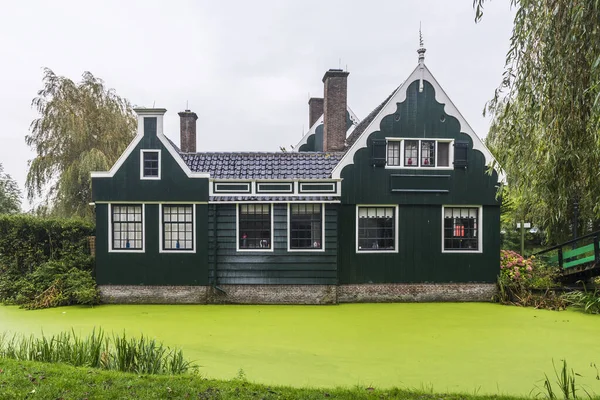 Traditionele Nederlandse Huizen Windmolens Zaanse Schans Zaanse Schans Een Typisch — Stockfoto