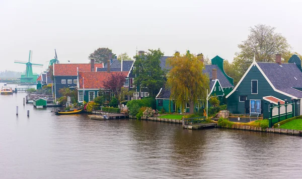 Zaanse Schans Geleneksel Hollanda Evleri Yel Değirmenleri Zaanse Schans Hollanda — Stok fotoğraf