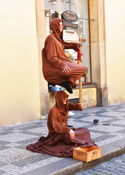 Praag Tsjechië Juni 2016 Straatvoorstelling Grootste Illusies Praag Tsjechië — Stockfoto