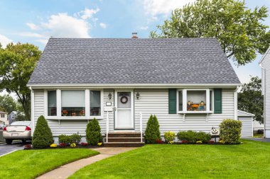 New Jersey, ABD 'deki geleneksel Amerikan Evi. Güzel eski tarz Amerikan evi..