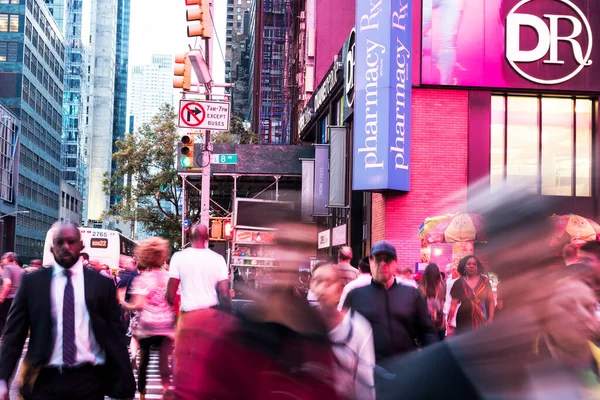 Nueva York Septiembre 2018 Pueblos Times Square Manhattan Nueva York — Foto de Stock
