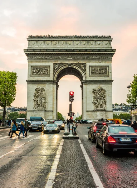 Parigi Francia Maggio 2017 Champs Elysees Arc Triomphe Arco Trionfo — Foto Stock