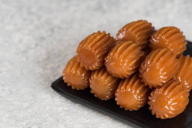 TULUMBA. Geleneksel Türk Tatlı Tulumbası.