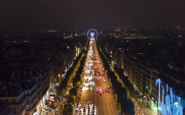 Champs-Elysees Bulvarı, Paris, Fransa.