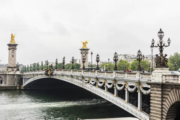 París Francia Mayo 2017 Puente Alexandre Iii París Puente Alexandre —  Fotos de Stock