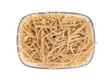 Cam kasede el yapımı Türk eriştesi (Türkçe: Eriste). Geleneksel Türk Mutfağından Erişte.