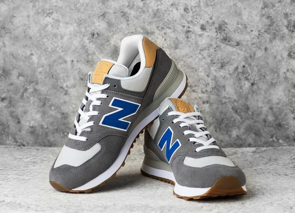 Istanbul Τουρκια Ιουνιου 2021 Μοντέλο New Balance Shoes 574 Γκρι — Φωτογραφία Αρχείου