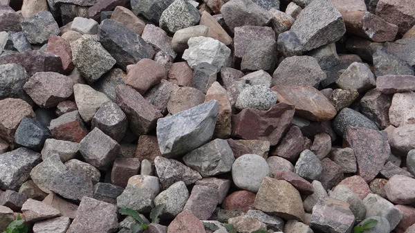 Bahar ve mavi gökyüzü göl