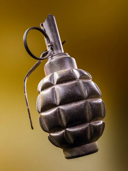 Vieille Grenade Main Prise Sur Fond Flou — Photo