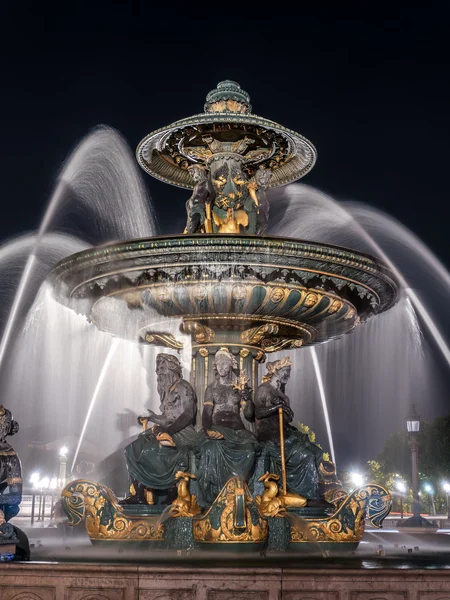 Fountain on Place de la Concorde — Stock Photo, Image