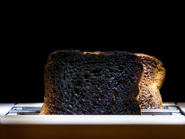 yanmış tost