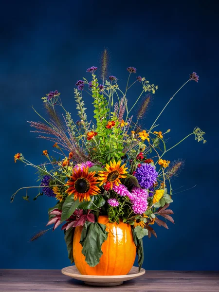 Дикі квіти букет — стокове фото
