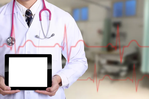 Doctor holding tablet for show blank screen — Stock Photo, Image