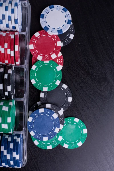Poker chips voor casinospel — Stockfoto