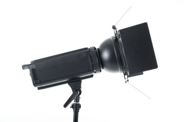 Beyaz arka plan ile izole stüdyo ışık.