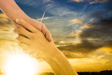 Yardım Destek insanlar ekip çalışması kavramı için eller.